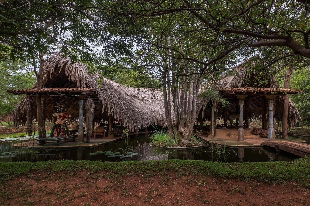 Вилла Banyan Camp Hambegamuwa Экстерьер фото