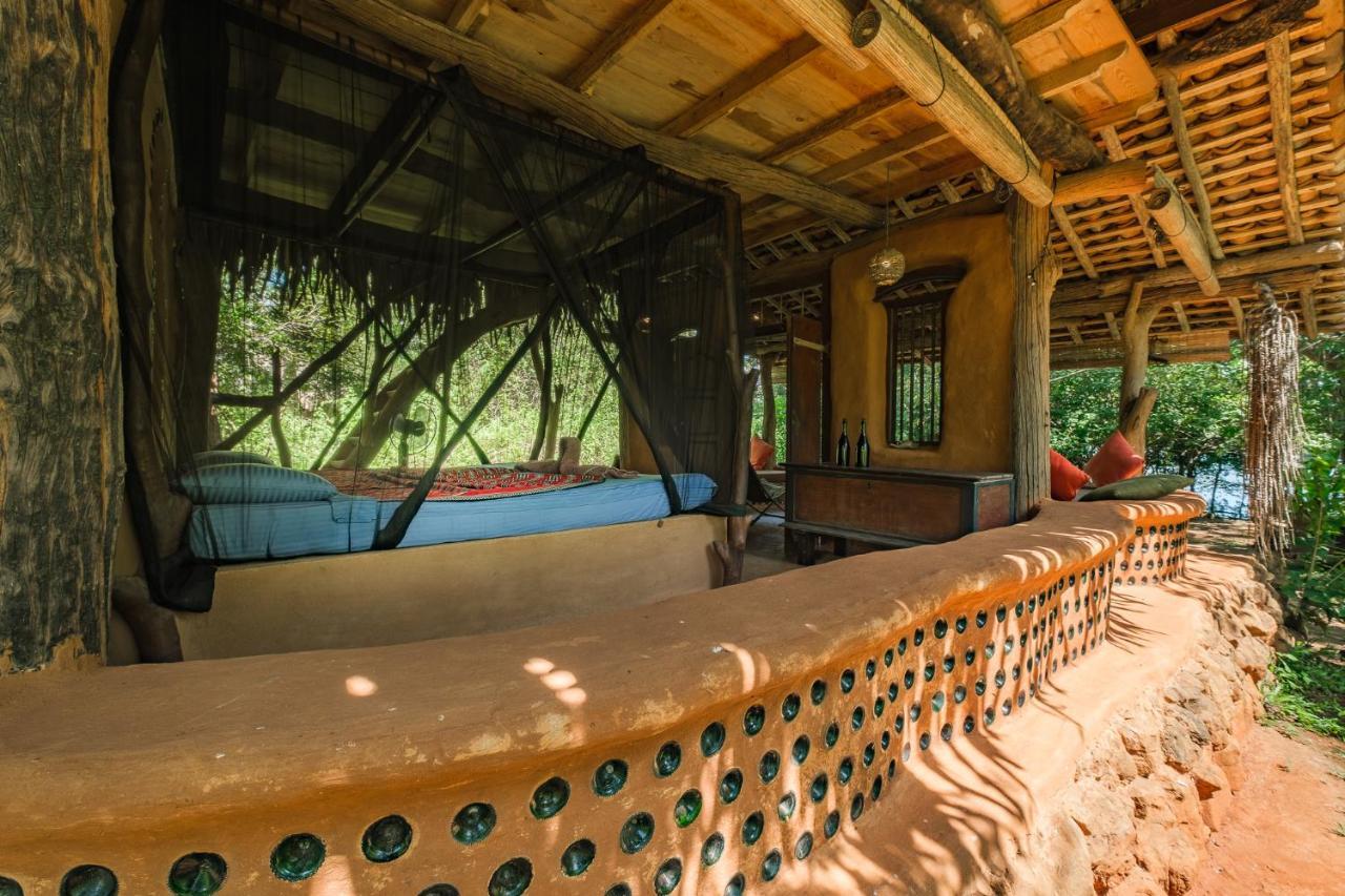 Вилла Banyan Camp Hambegamuwa Экстерьер фото